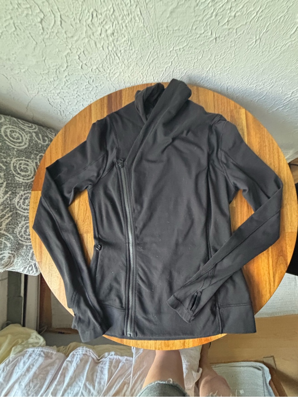 lululemon athletica Black Asymmetrical Zip Jacket Thumbhole Cuffs - Picture 7 of 12